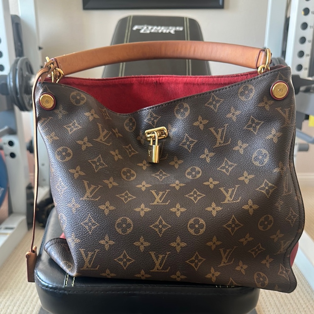 Louis Vuitton Gaia Cerise MM Shoulder Bag - Picture 1 of 13